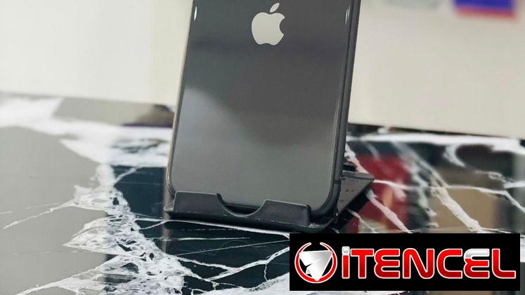 IPhone 11 Sin detalles