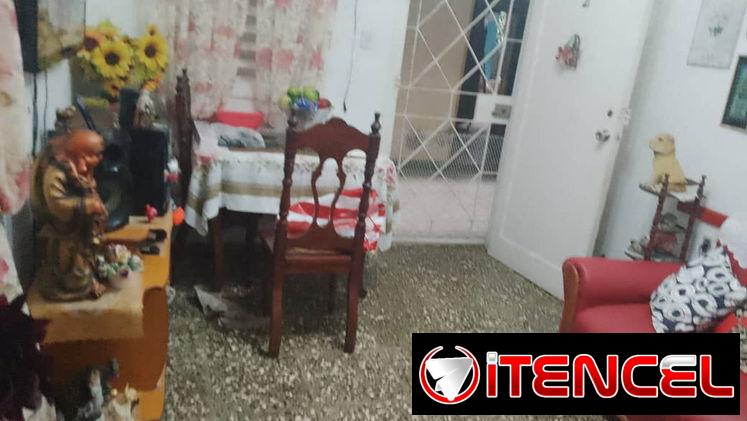En venta lindo apto de un cuarto en planta baja en excelente zona de Playa!!!!