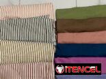 Pantalonetas  y blusa de mujer