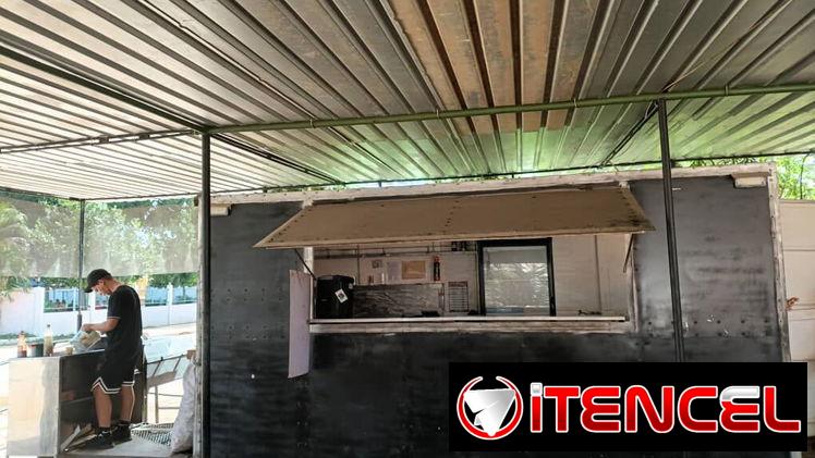 Se vende foodtruck con todos los equipamientos listo para trabajar