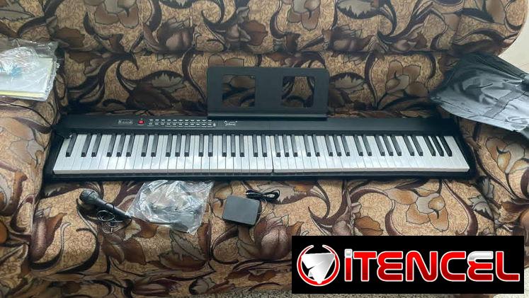 Piano eléctrico GLARRY