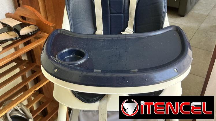 Silla de bebé de comer en perfecto estado