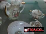 120$ USD. JUEGO PORCELANA POLACA ENCHAPE DORADO SIGLO XIX, NUEVO 28 PIEZAS, 55378897. Y 78834409. PLAZA, LH