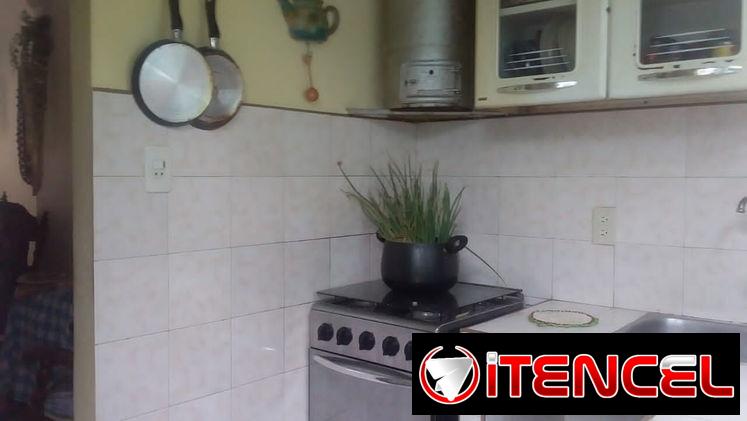 SE PERMUTA PARA EL REPARTO FLORES APTO EN AV. 31 Y CALLE 34 MCPIO PLAYA.