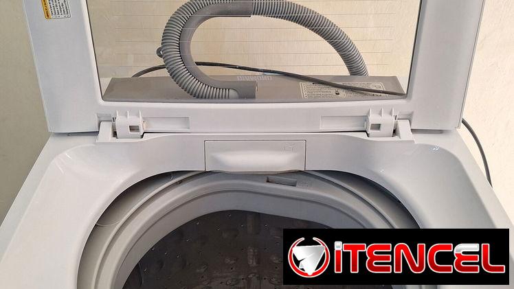 Lavadora automática LG de 8.6kg
