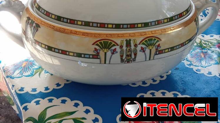 Juego de vajilla antiguo de porcelana fina de Bohemia