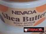 Exfoliante corporal con fragancias de Fresa y Manteca  de Karité.
