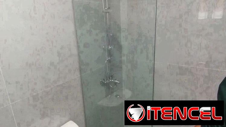 Paños fijos para baños transparentes y nevados