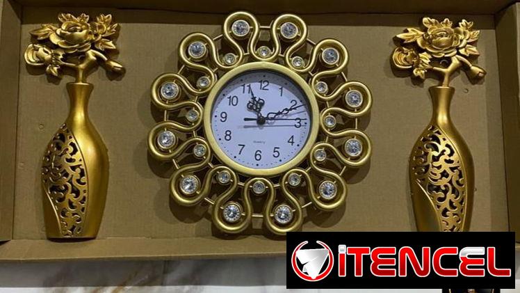 Reloj decorativo con adornos (L&G)