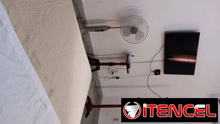 Rento habitación amplia a cubanos y extrangeros