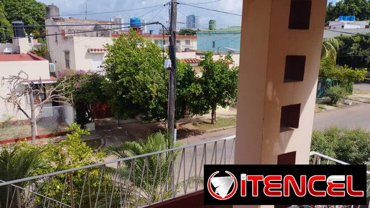 Casa biplanta alto perfecto estado placa libre Playa por debajo de calle 13 60mil 53582376