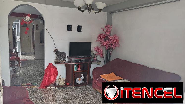 🏡 SE VENDE CASA EN LA ASUNCIÓN – LAWTON, 10 DE OCTUBRE  📍 Excelente ubicación, zona tranquila y bien conectada, SE DEJ