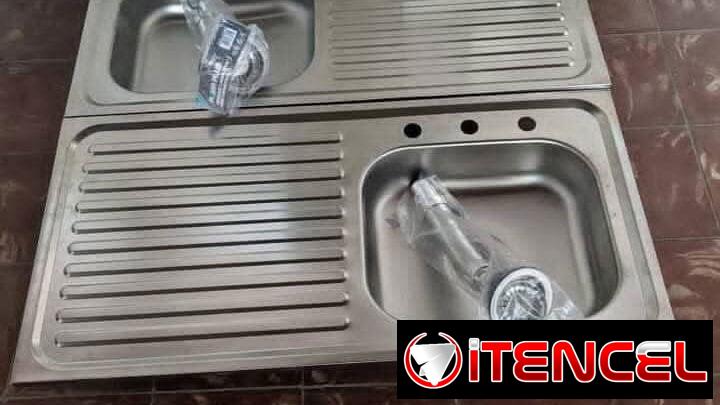 Fregadero de acero inoxidable de 1m x 50
