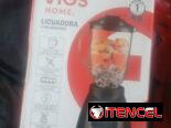 En venta cafetera y batidora 30 usd