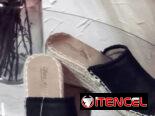 Zapatos de salir y sandalias nuevas