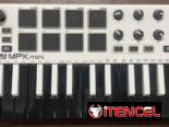 AKAI