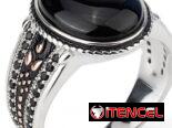 Se vende reloj Timex original y este anillo de Plata con piedra ágata (el reloj tiene poco uso)