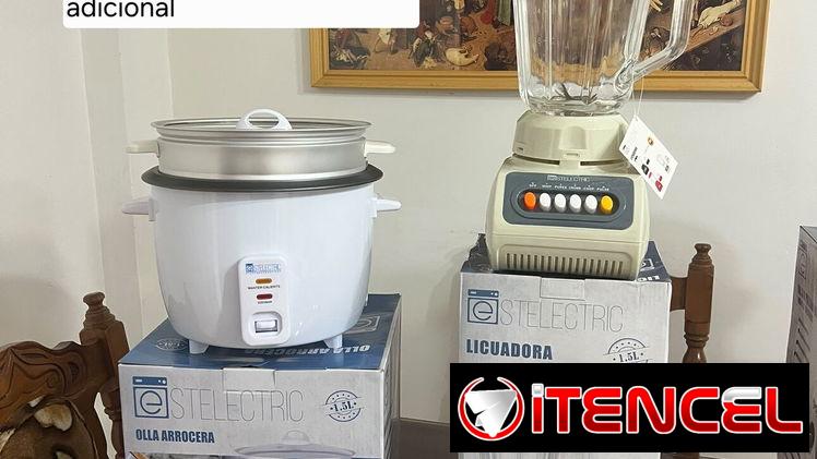 Licuadora + olla arrocera