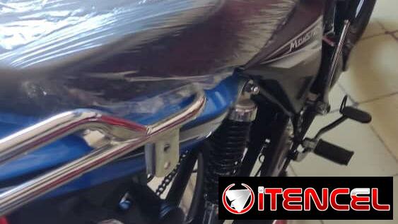 Motos