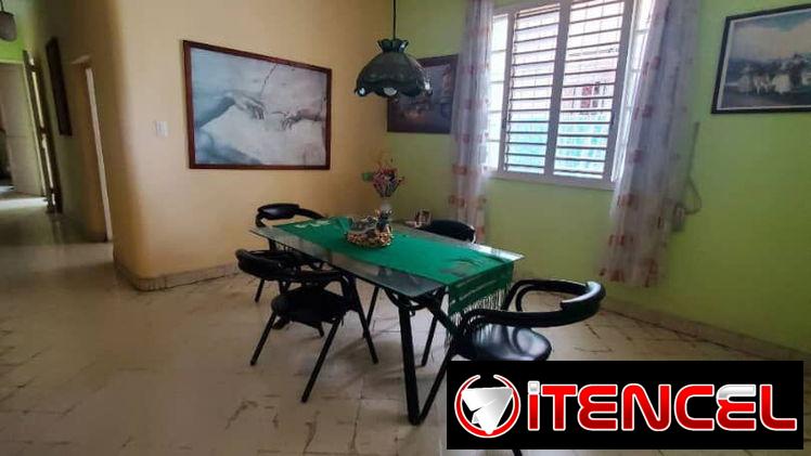 Propiedad en playa por 70 (NH-712)
