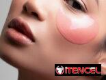 ¡Despierta con una piel radiante! ✨💖 Prueba nuestros parches revitalizantes y dale a tu rostro el mimo que merece