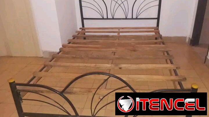 Cama camera con transporte incluído