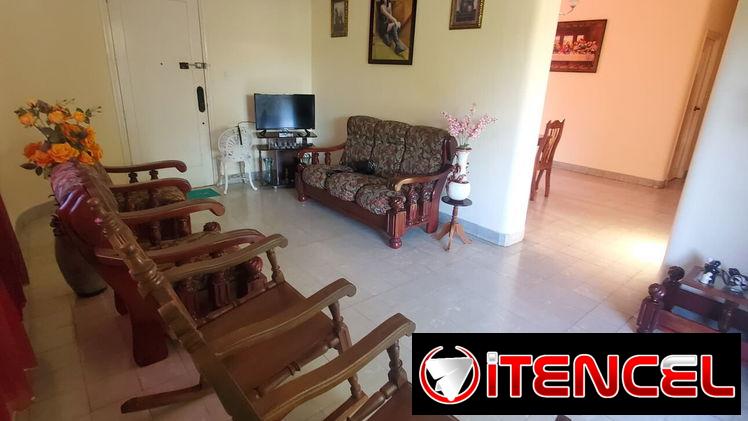 🍀 Se vende apartamento en un tercer nivel ubicado en el Reparto Miramar perteneciente al Municipio Playa 🍀