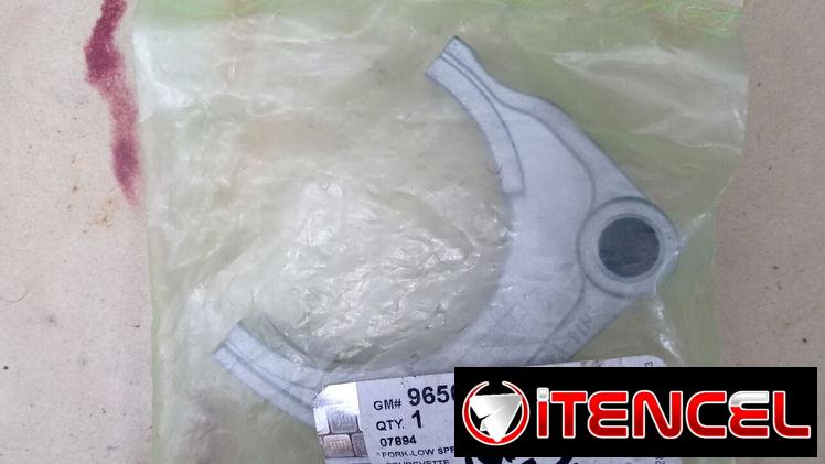 DAEWOOD TICO Orquilla De La 1ra y 2da Velocidad  De la Caja New (5271.uno7.nueve7)+Transporte Negociable Dependiendo