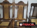 Se vende Cama Camera con Colchón. Además  Sillones
