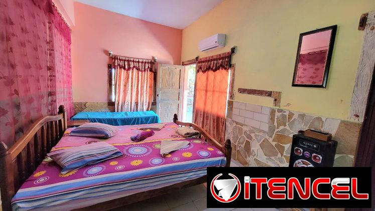 🏠 Casa Con Piscina En Guanabo de 6 habitaciones. 💡 Paneles Solares instalados. 👥Capacidad para 18 personas