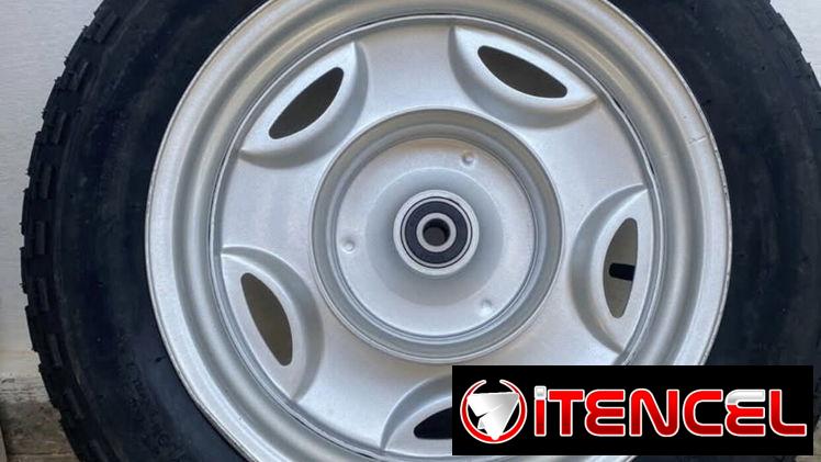 Neumáticos con llantas para Triciclos