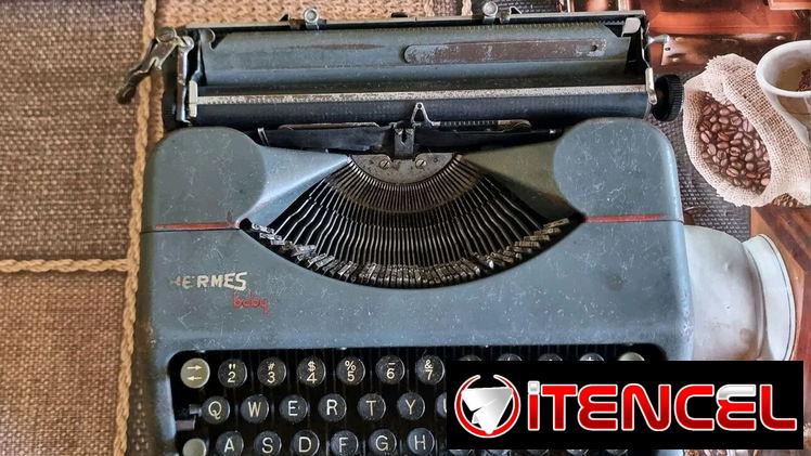 Máquina de escribir Hermes Baby (1940)