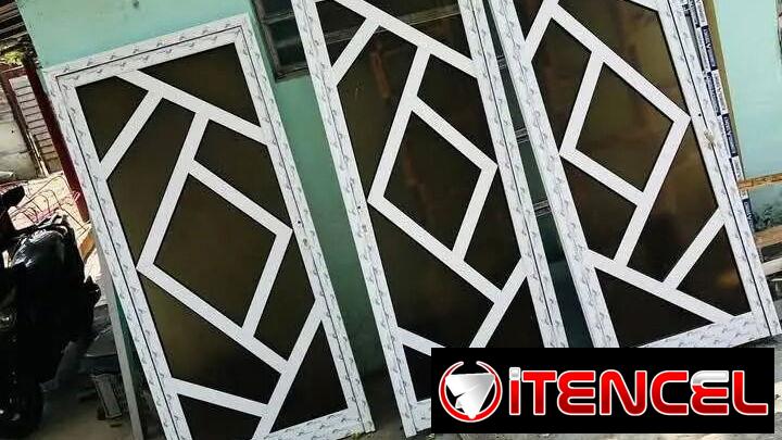 Realizamos todo tipos de trabajos en marquetería en aluminio