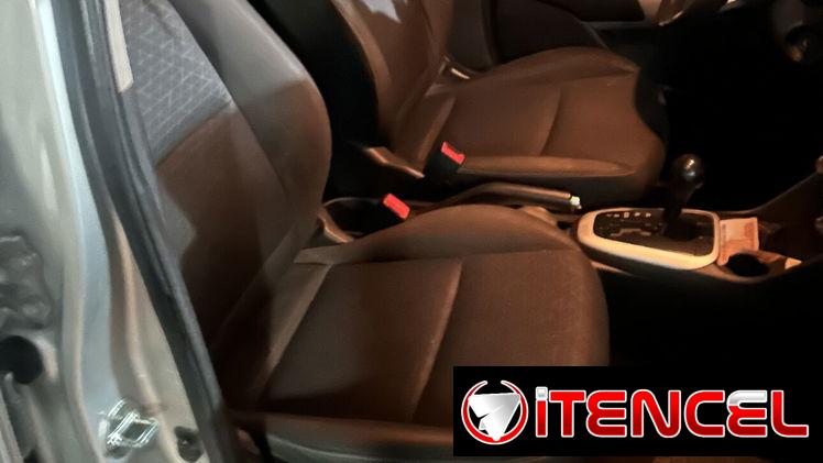 Kia automático 2017