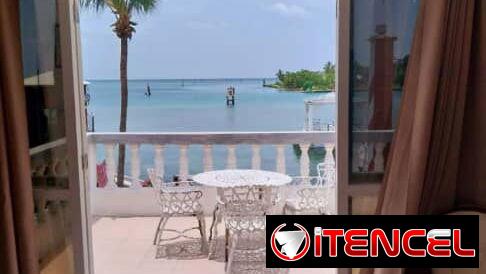📱 Villa  en Santa Fe con Salida Directa al Mar y Jacuzzi Natural