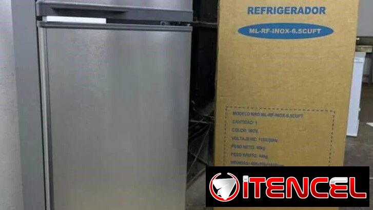 Refrigerador marca Milexus de 6.5 pies color Gris