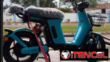 BICIMOTO VEDCA S1  ⚙️ESPECIFICACIONES  • 800 Wats  • 60 Volt  • ⁠30 Amp  • ⁠Autonomía de 70 km  • ⁠Gomas Rin 14 • ⁠Full