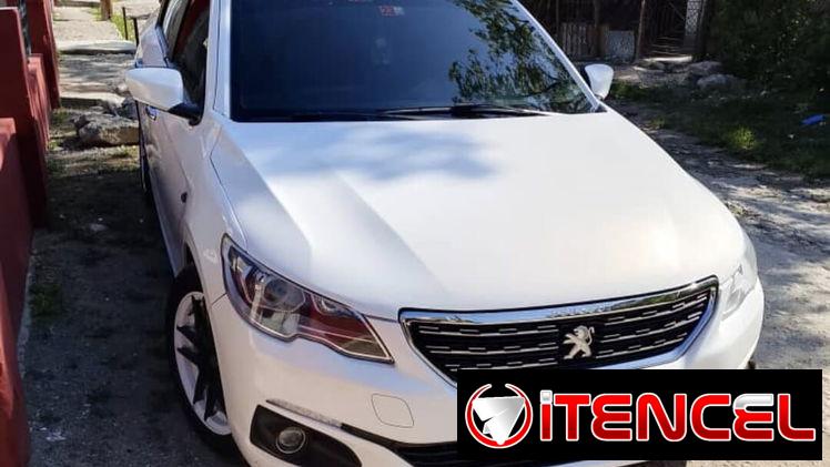 Peugeot  301 año 2017 tiene alarma gps en luces tiene 500 usd  gomas nueva en musica tiene 2000 usd y todo funciona al 1
