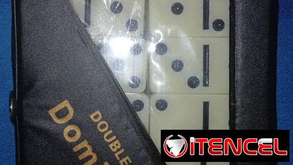 Mini juego de dominó