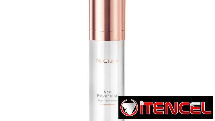 **✨✨Age Reversist Crema Hidratante DE FARMASI✨
