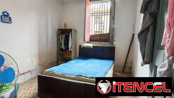 Espada y Anima:Cerca Del Cine Pionero y Del Callejón de Hamel,a 2 Cuadras d Infanta:Apto Colonial Puerta y Ventanales a