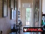 Se vende una casa neocolonial en zona muy céntrica de Morón