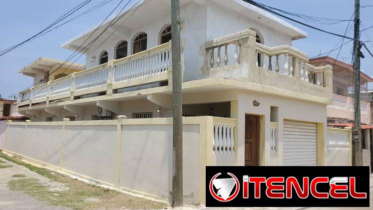Vendo casa totalmente independiente en Cojimar a solo 2 cuadras de la Costa