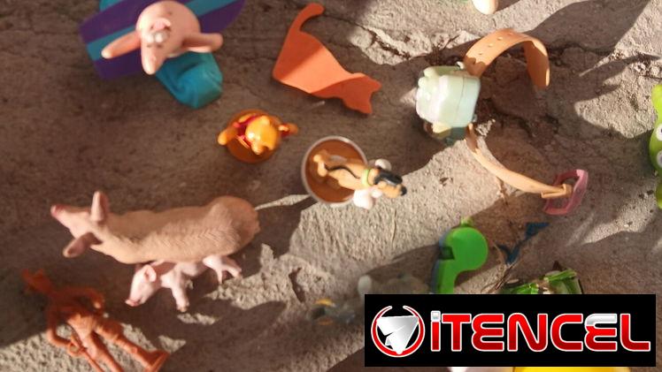 Vendo juguetes pequeños de colección 53336197