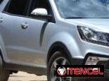 SsangYong Korando ,del 2017 es un carro con transmisión manual,el SUV está bien conservado,tiene todos los papeles