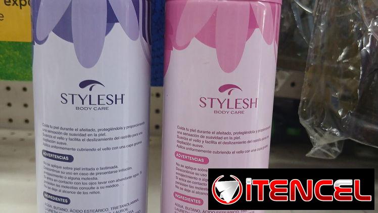 Vendo Espuma de Afeitar,  Body Care, para Damas para piel sensible y seca frascos de 280ml.