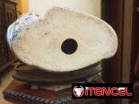 Buda antiguo de porcelana china con base mide 29 cm de altura y sin base mide 25 cm