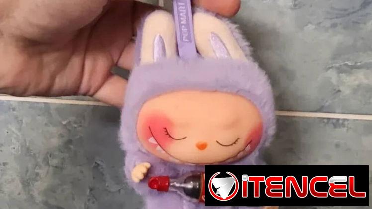 Llavero labubu #10