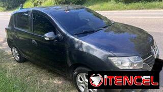 Renault sandero automático comprado en cimex