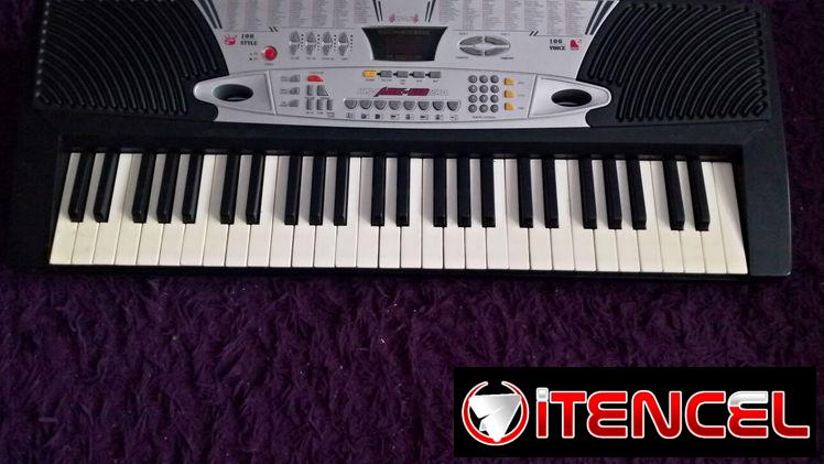 PIANO 🎹 DE 4 optaba